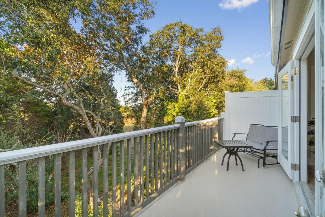 Helena'S Place, Fully Renovated Exclusive End Unit Townhouse เดสติน ภายนอก รูปภาพ